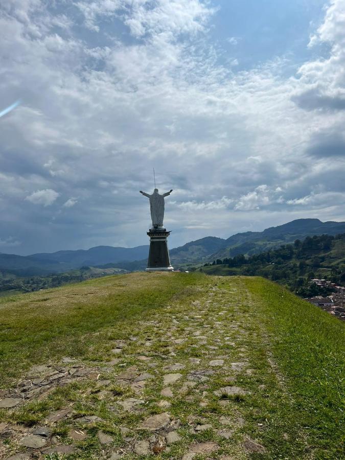 فندق Spanglish Colombia جيريكو المظهر الخارجي الصورة
